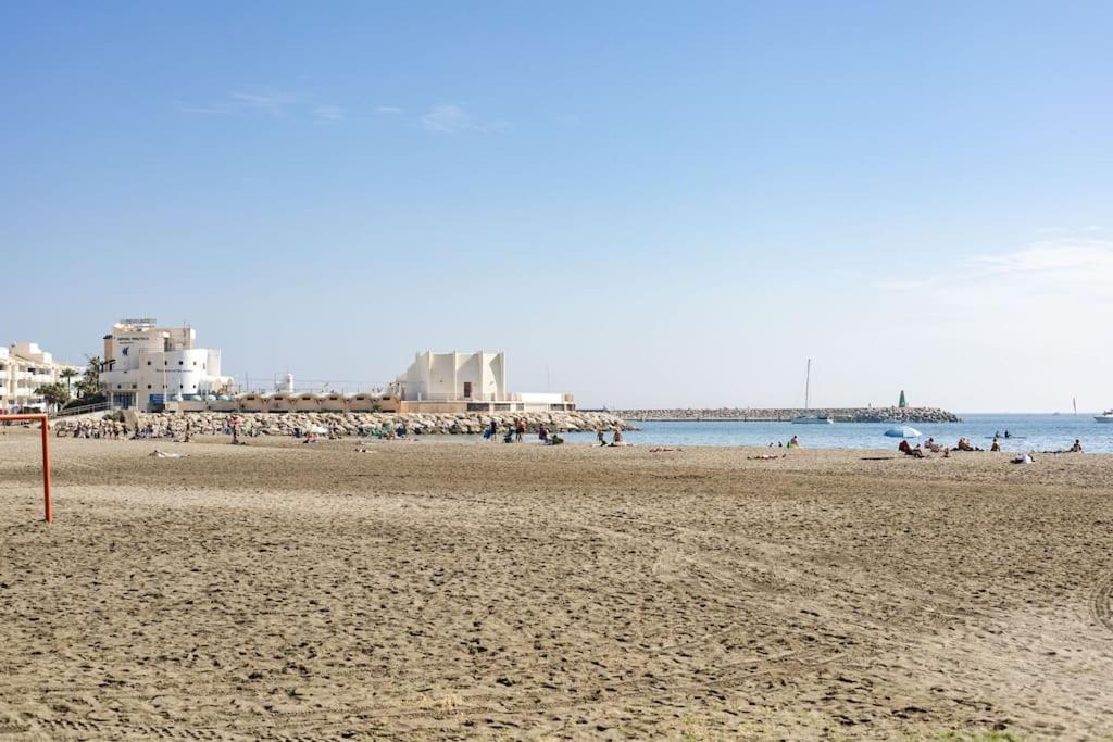 Home Rosa Benalmádena Exteriör bild