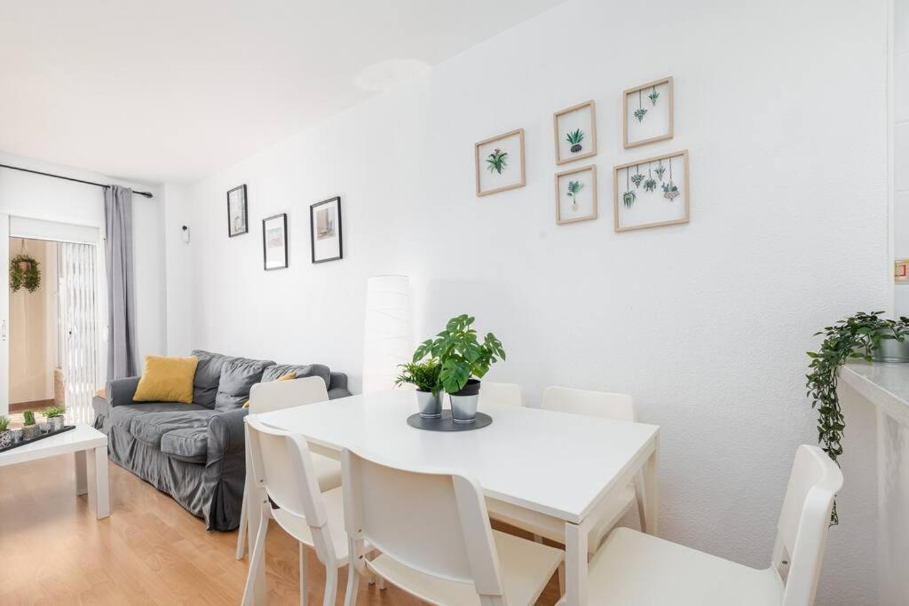Home Rosa Benalmádena Exteriör bild