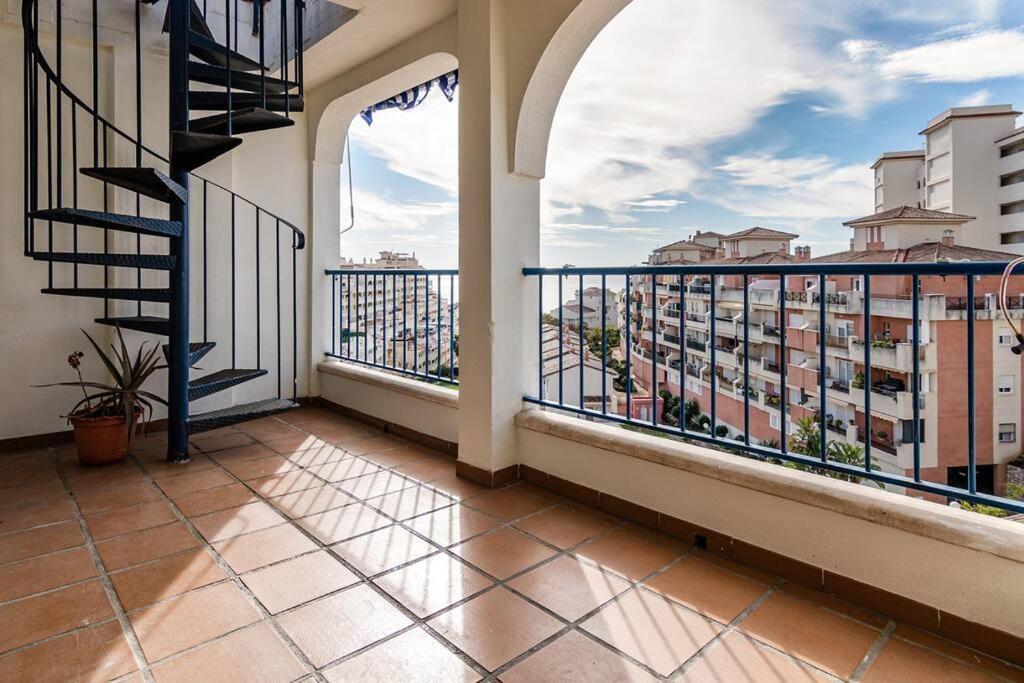 Home Rosa Benalmádena Exteriör bild